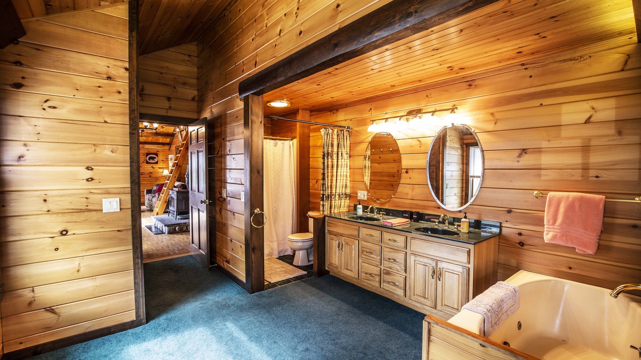 Photo of Bathroom in Eidelweiss Village