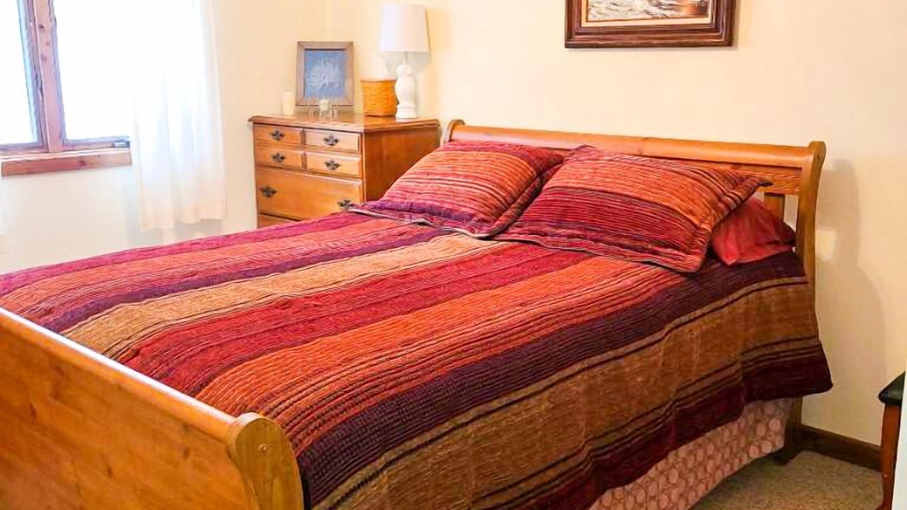 Photo of Bedroom in Lake Harmony Estates
