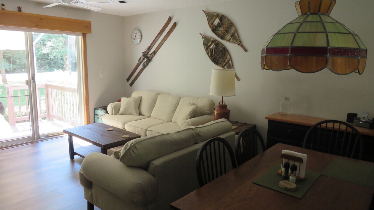 Photo of Livingroom in North Conway