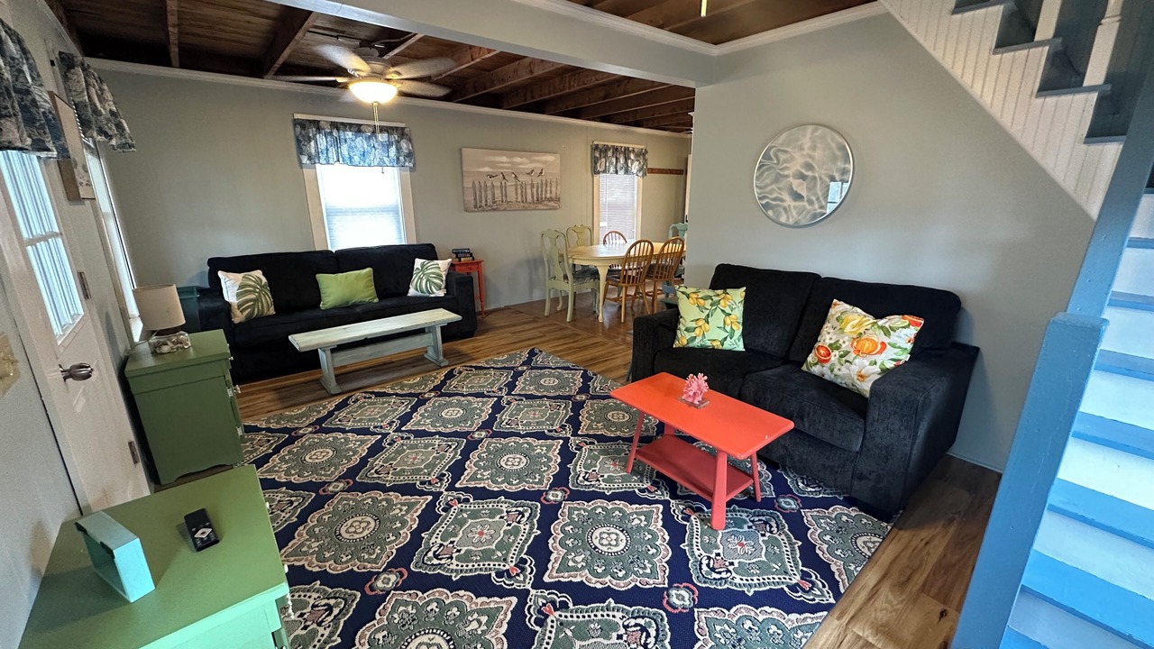 Photo of Livingroom in Hampton