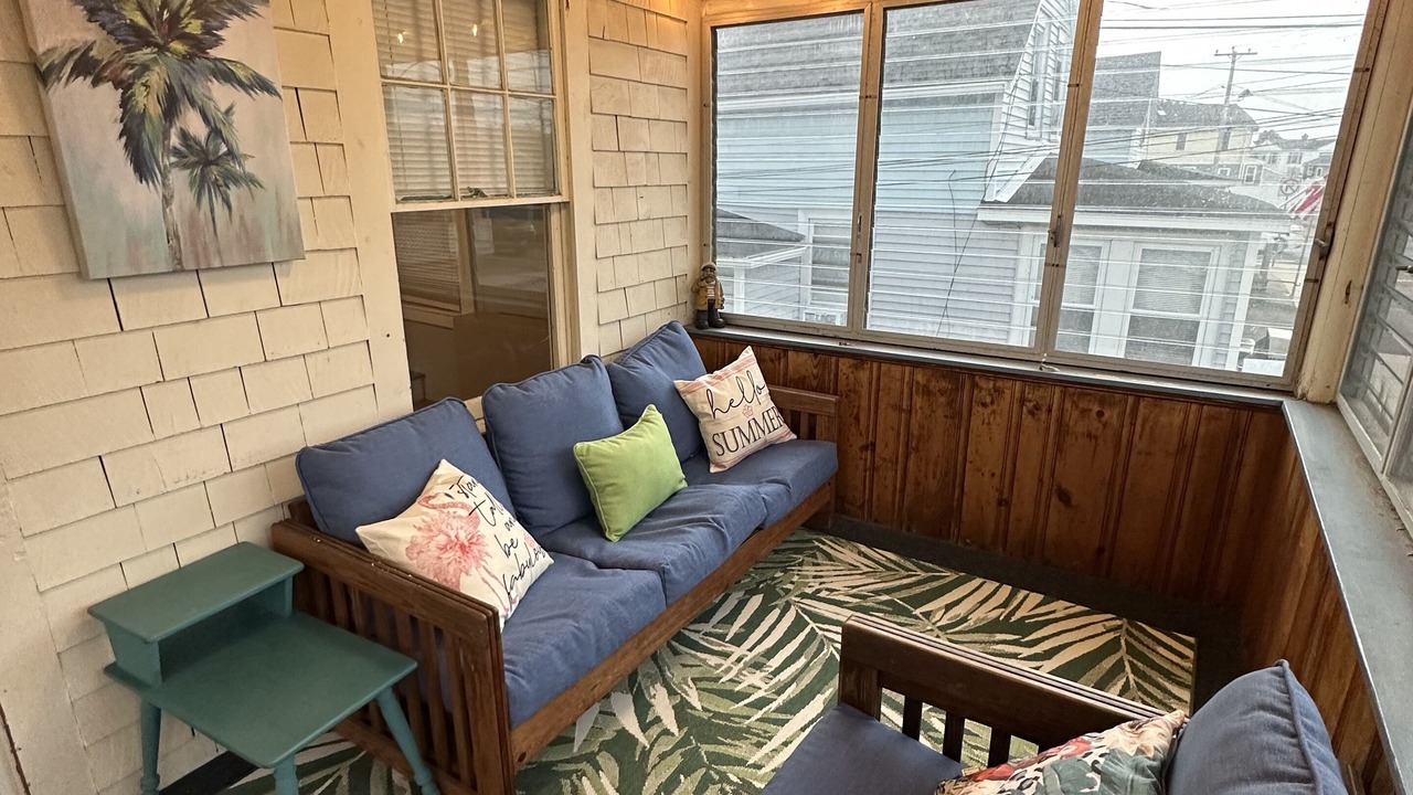Photo of Livingroom in Hampton