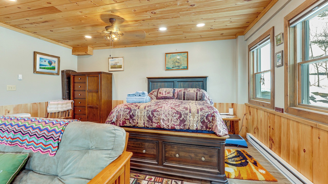Photo of Bedroom in Prattsburgh