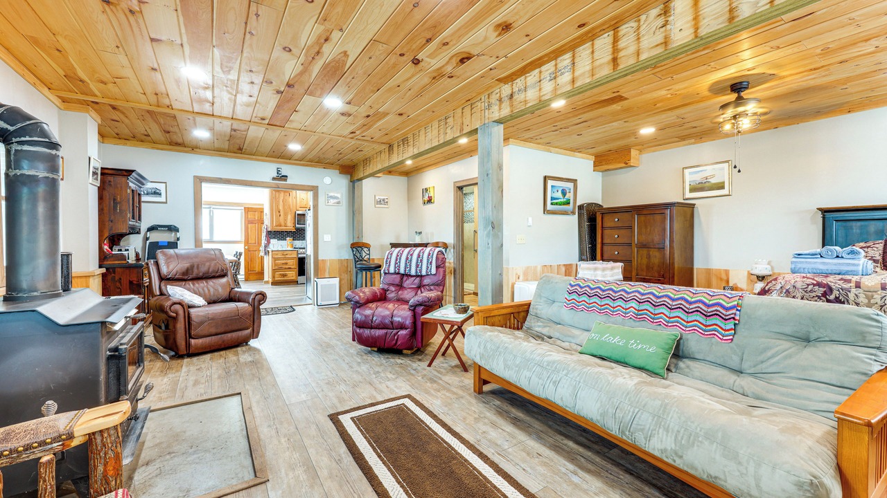 Photo of Livingroom in Prattsburgh