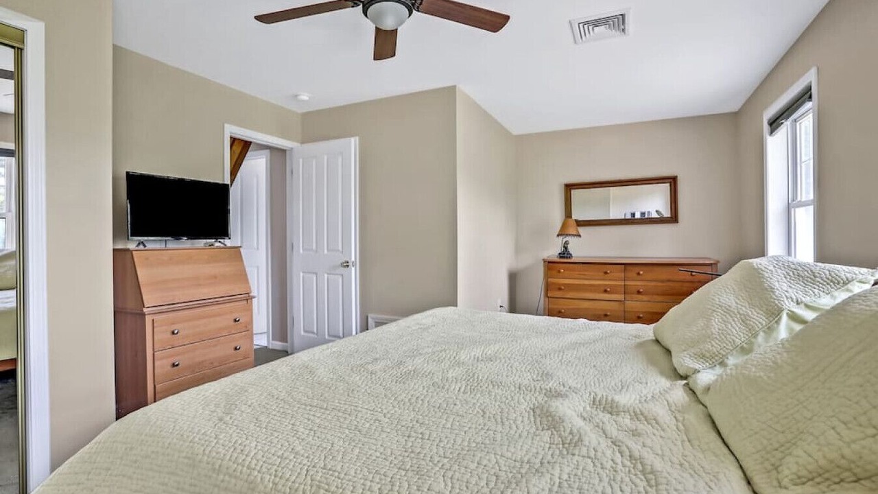 Photo of Bedroom in New Paltz