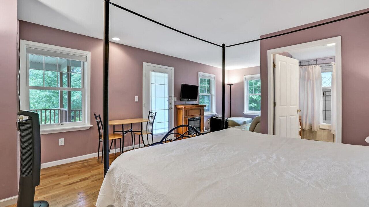 Photo of Bedroom in New Paltz