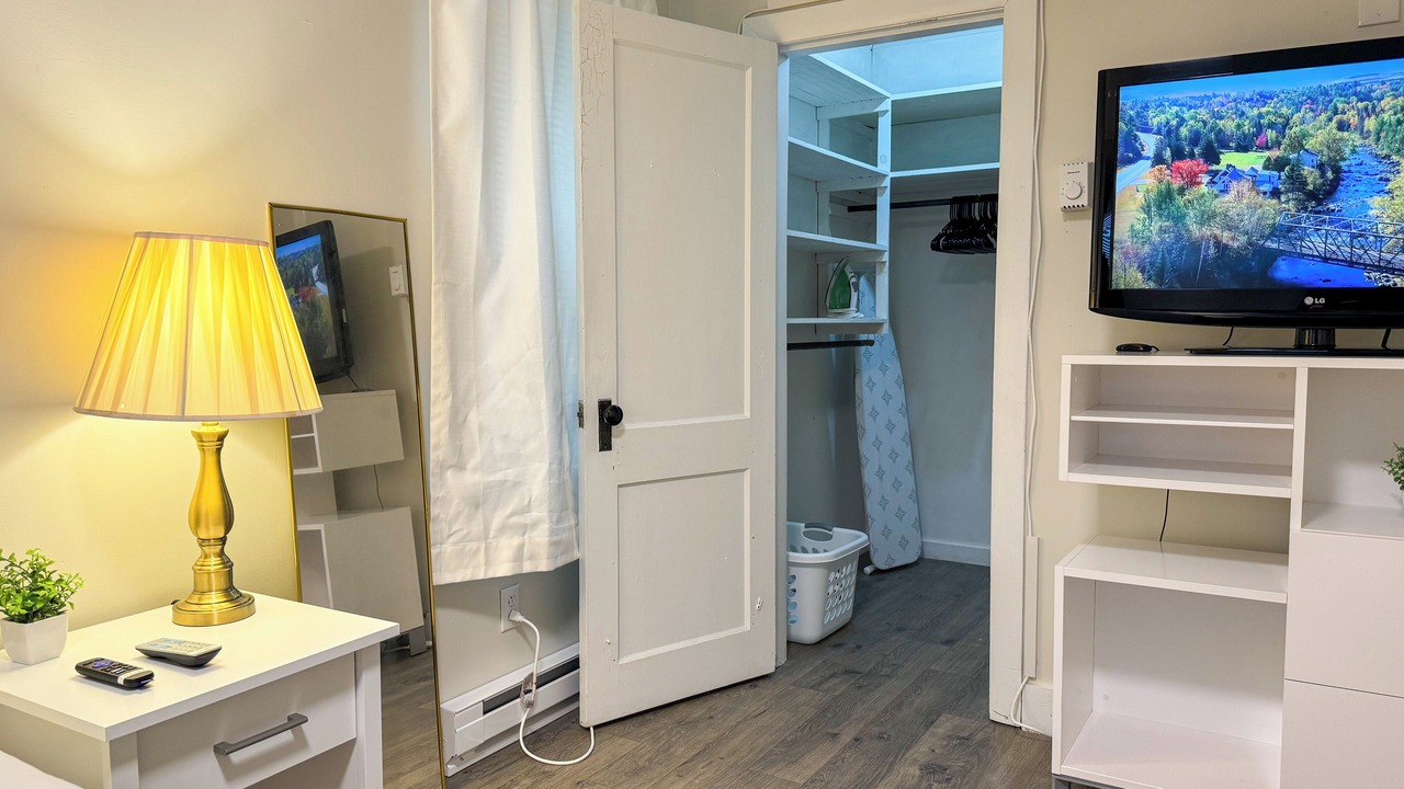 Photo of Bedroom in Rimmon Heights