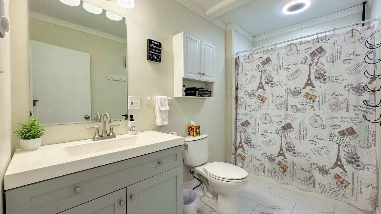Photo of Bathroom in Rimmon Heights