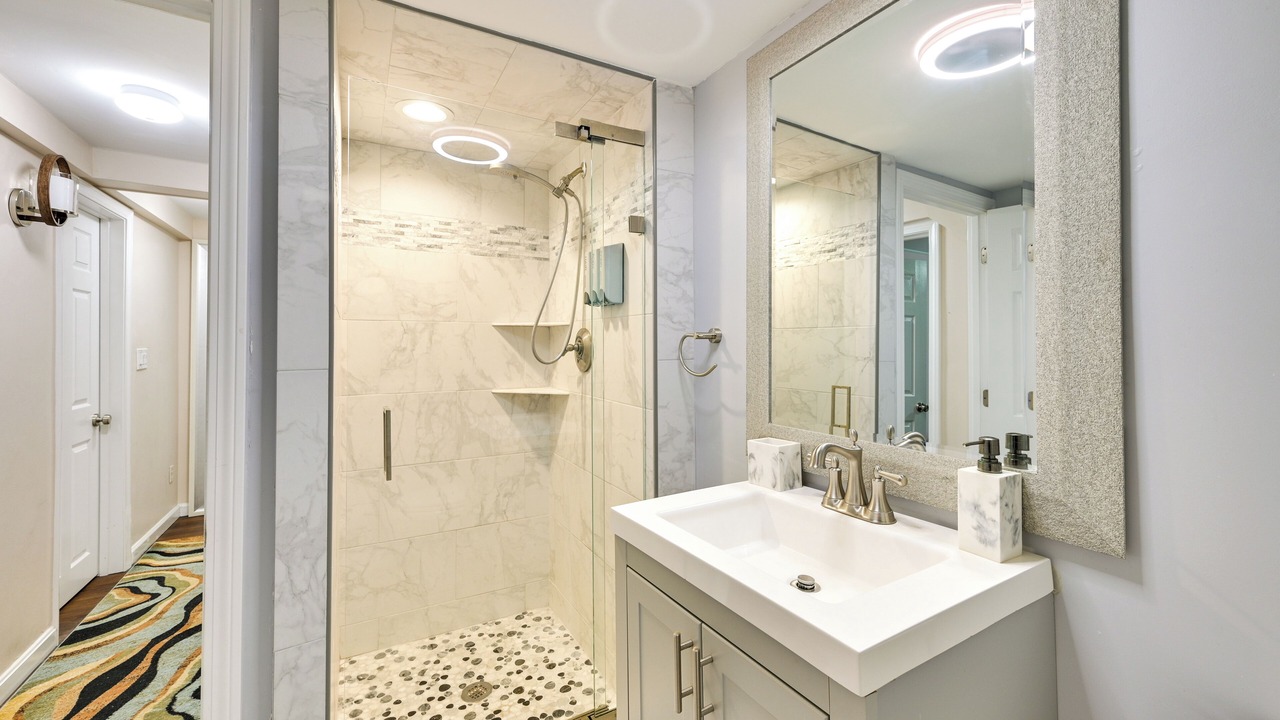 Photo of Bathroom in Piety Corner