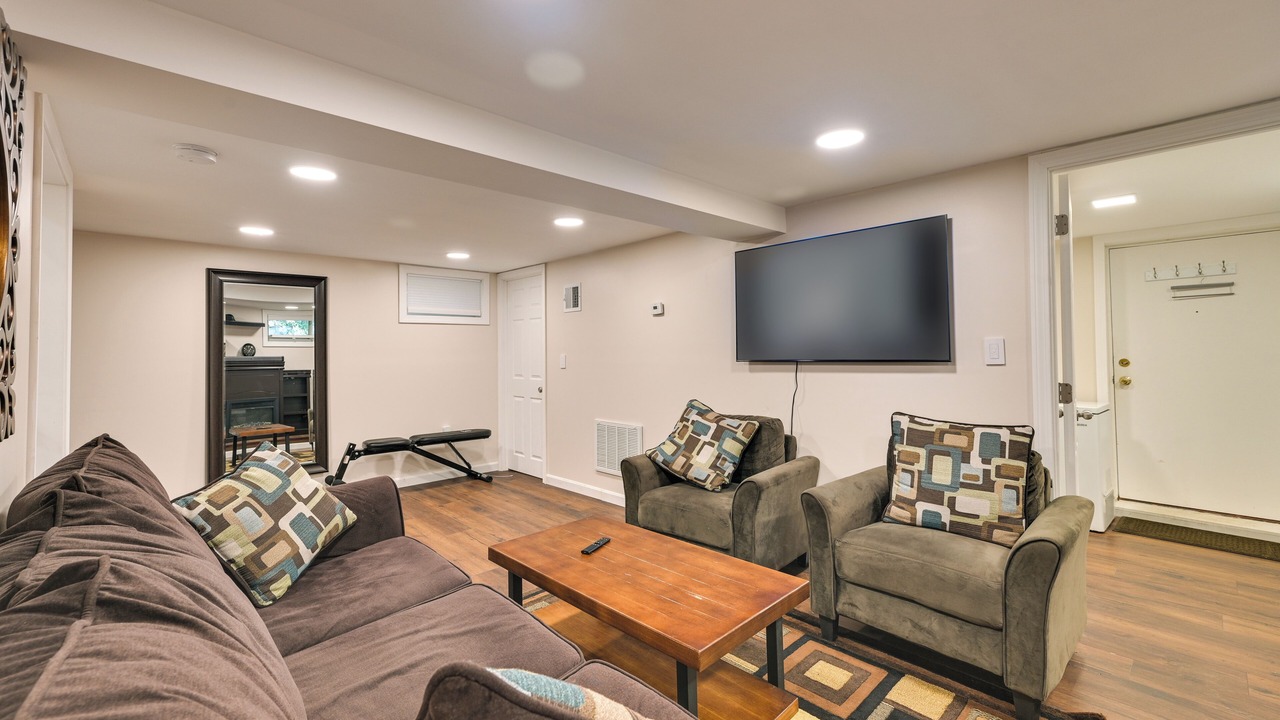 Photo of Livingroom in Piety Corner