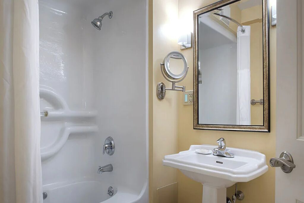 Photo of Bathroom in The Point