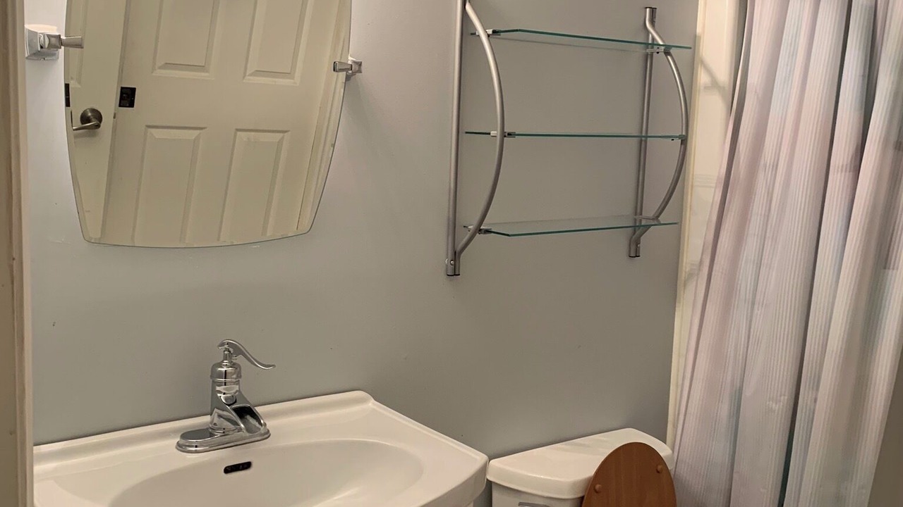 Photo of Bathroom in Smithville