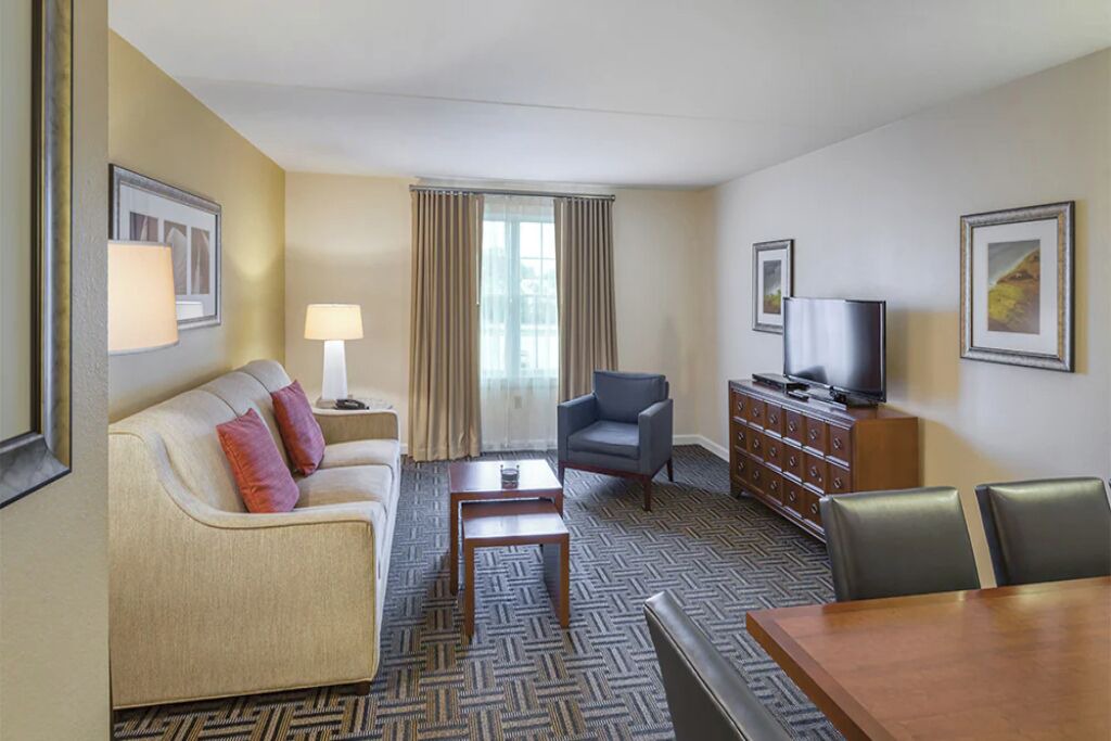 Photo of Livingroom in The Point
