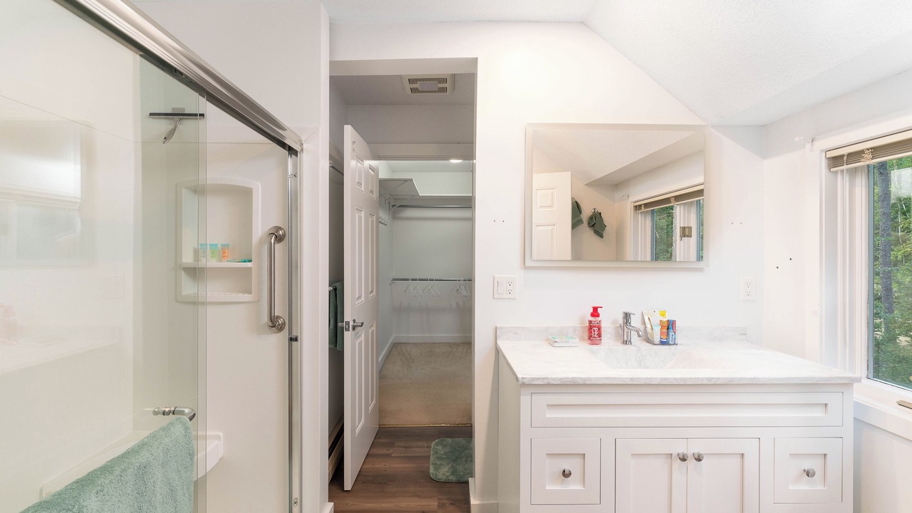 Photo of Bathroom in North Conway