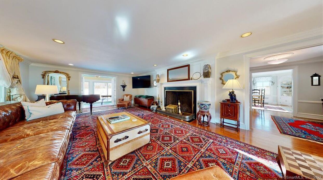 Photo of Livingroom in Milford