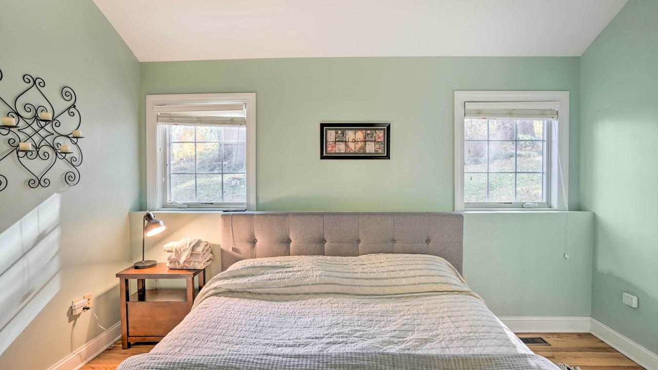 Photo of Bedroom in Lenox