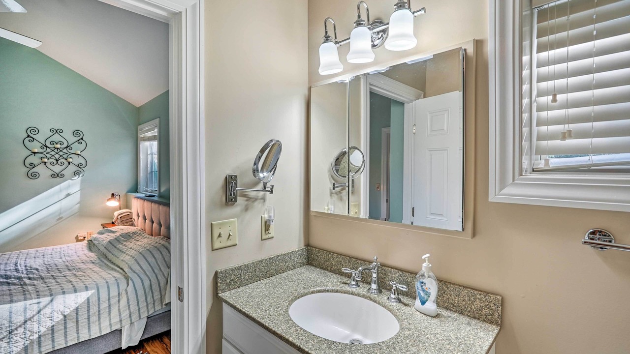 Photo of Bathroom in Lenox