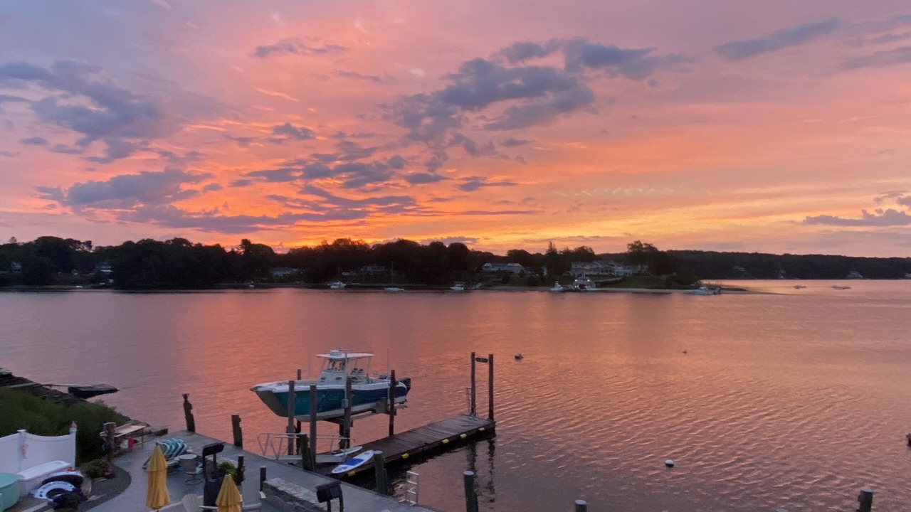 Photo of Others in Niantic