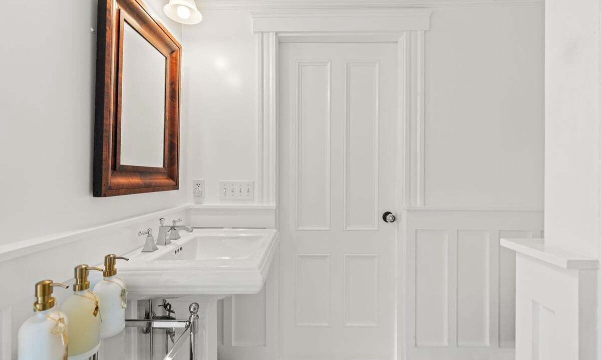 Photo of Bathroom in Chatham
