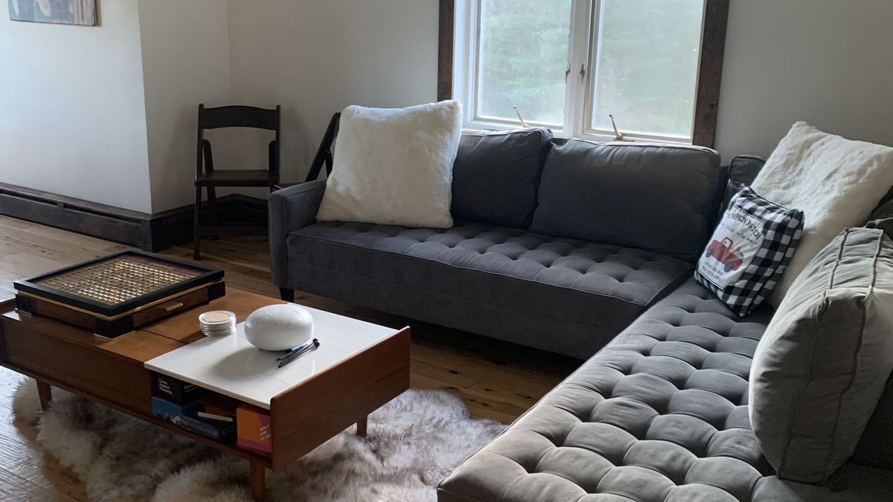 Photo of Livingroom in Edgewood