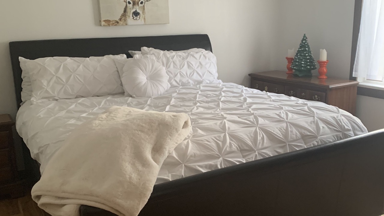 Photo of Bedroom in Edgewood