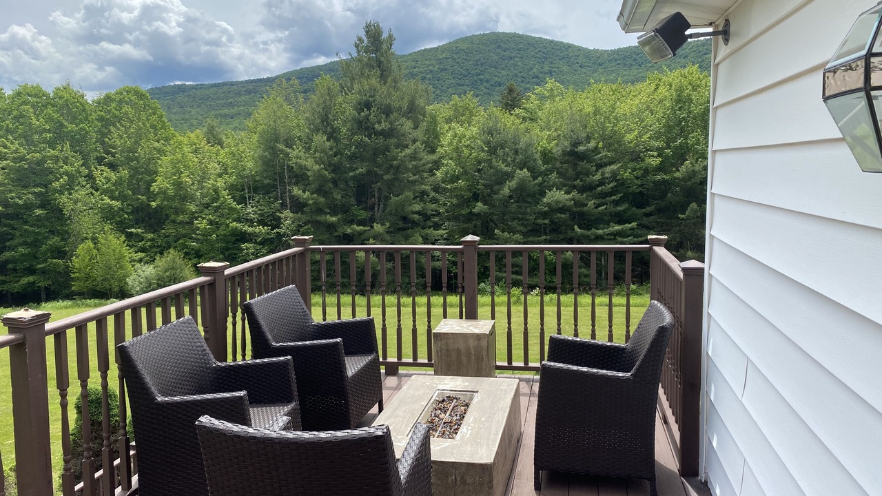 Photo of Patio Balcony in Edgewood