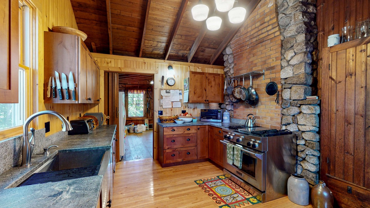 Photo of Kitchen in Moultonborough