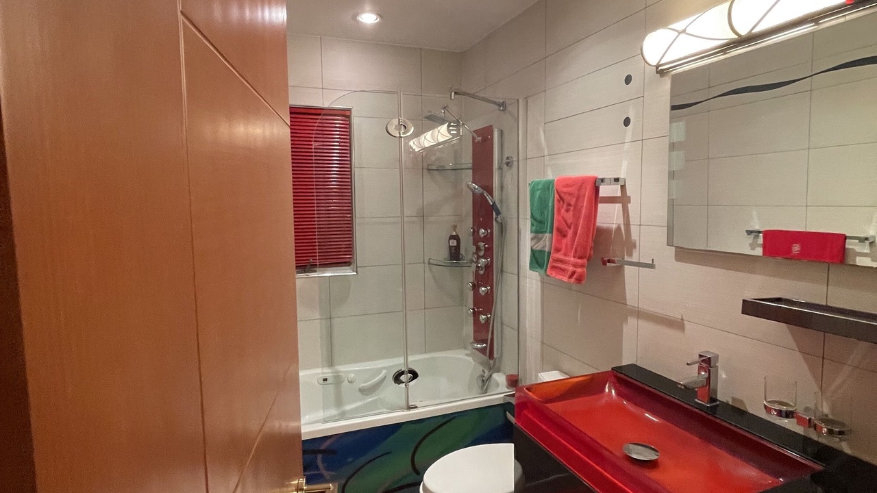 Photo of Bathroom in Fort Lee