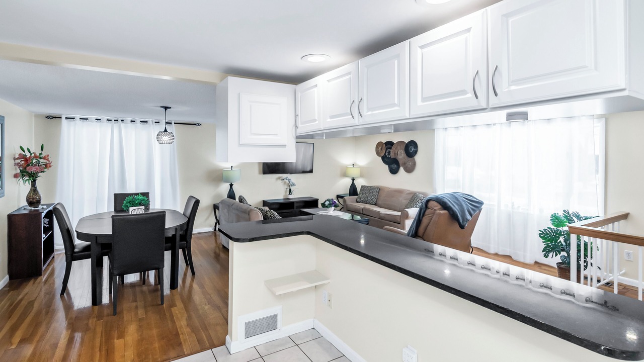 Photo of Livingroom in Stoneham