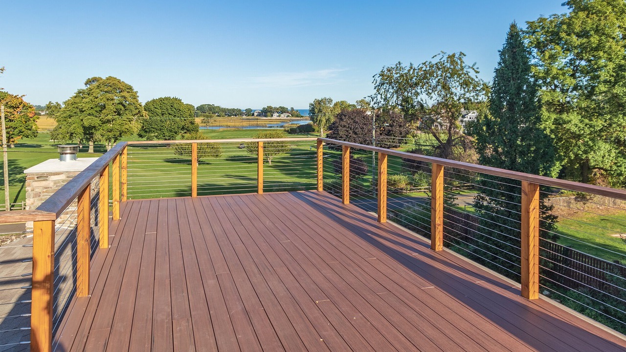 Photo of Patio Balcony in East Norwalk