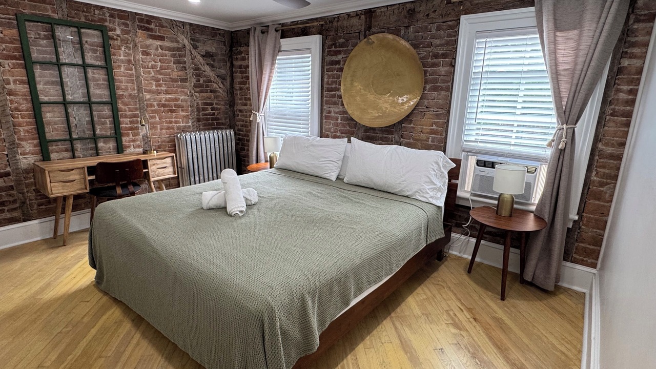 Photo of Bedroom in Catskill Heights