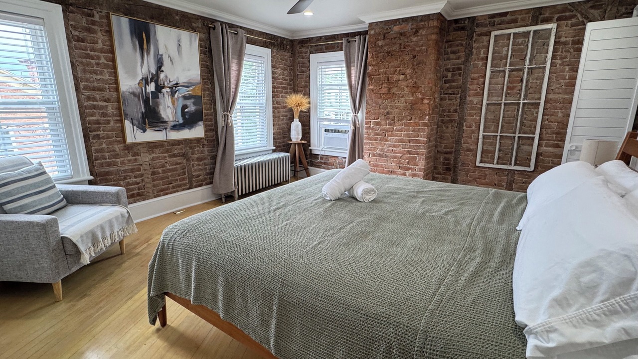 Photo of Bedroom in Catskill Heights