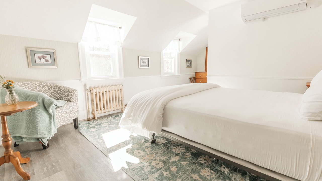 Photo of Bedroom in Francestown