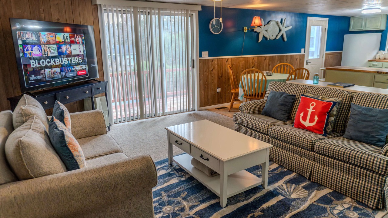 Photo of Livingroom in Southwest Harbor