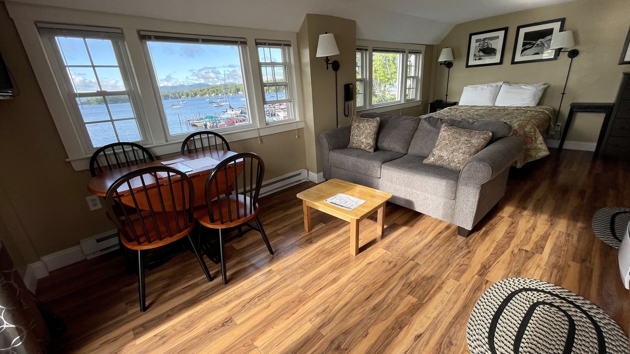 Photo of Bedroom in Wolfeboro