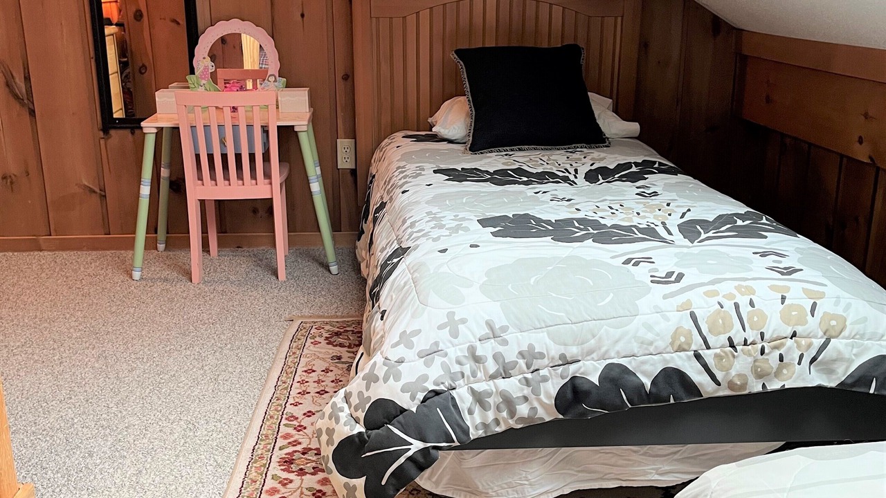 Photo of Bedroom in West Dover