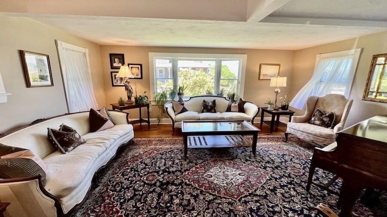 Photo of Livingroom in Hyannis