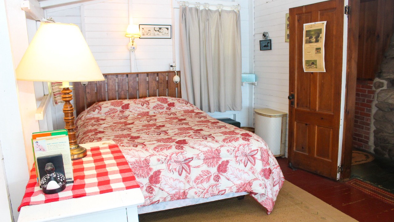 Photo of Bedroom in Moultonborough