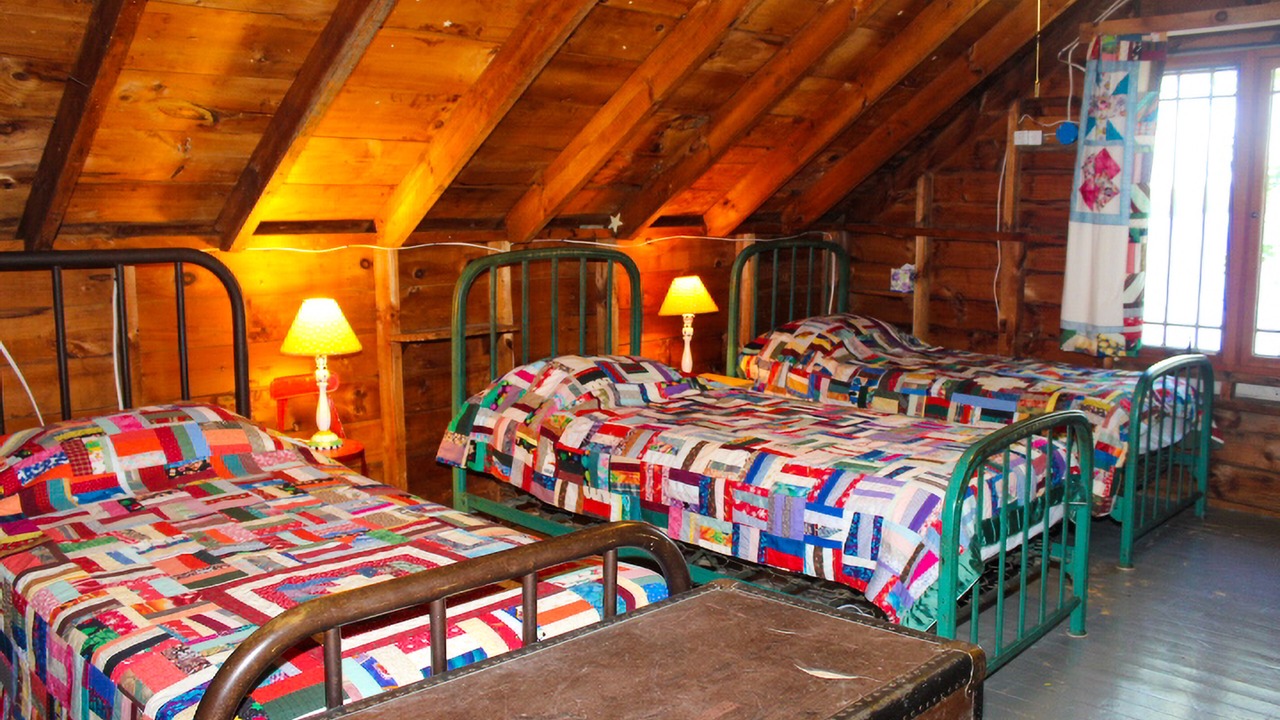 Photo of Bedroom in Moultonborough