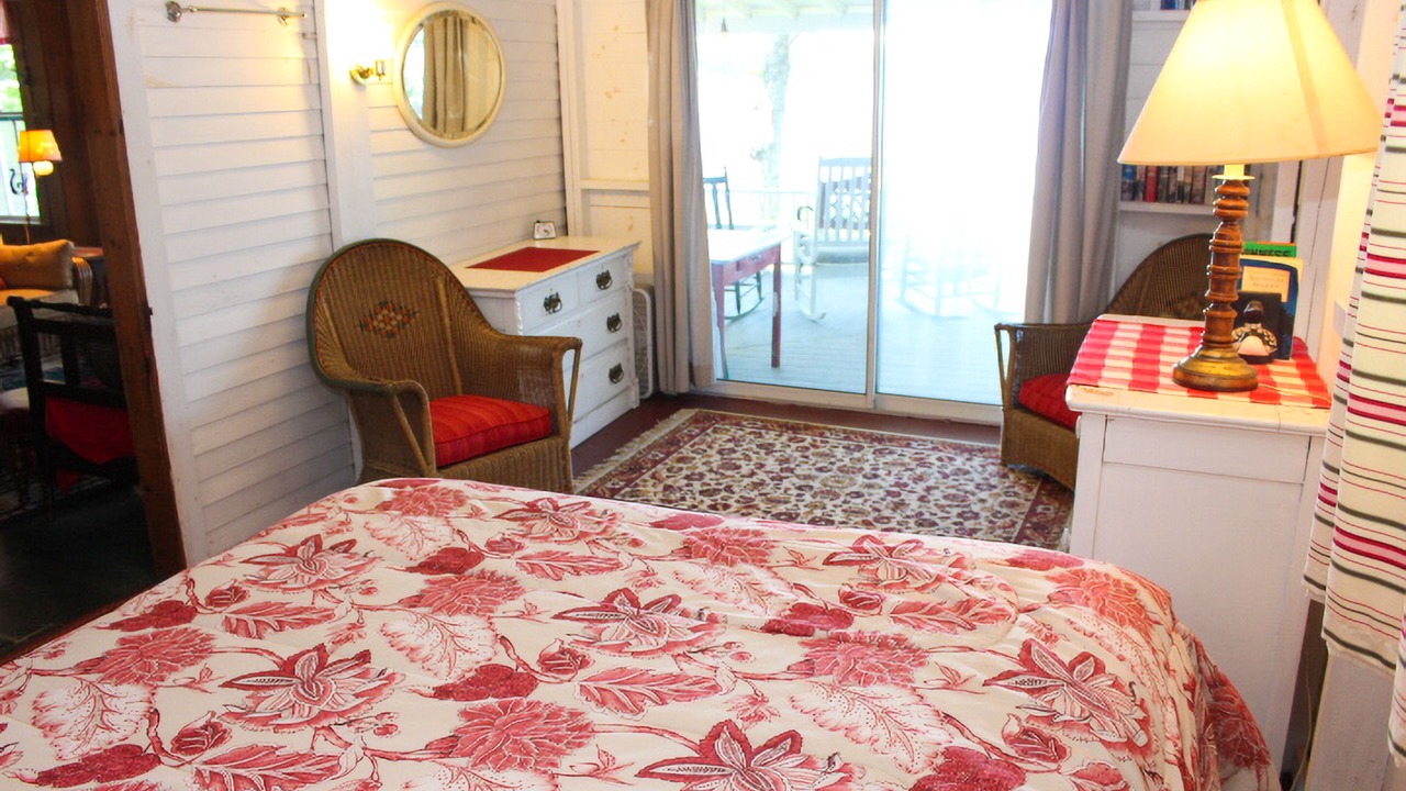 Photo of Bedroom in Moultonborough