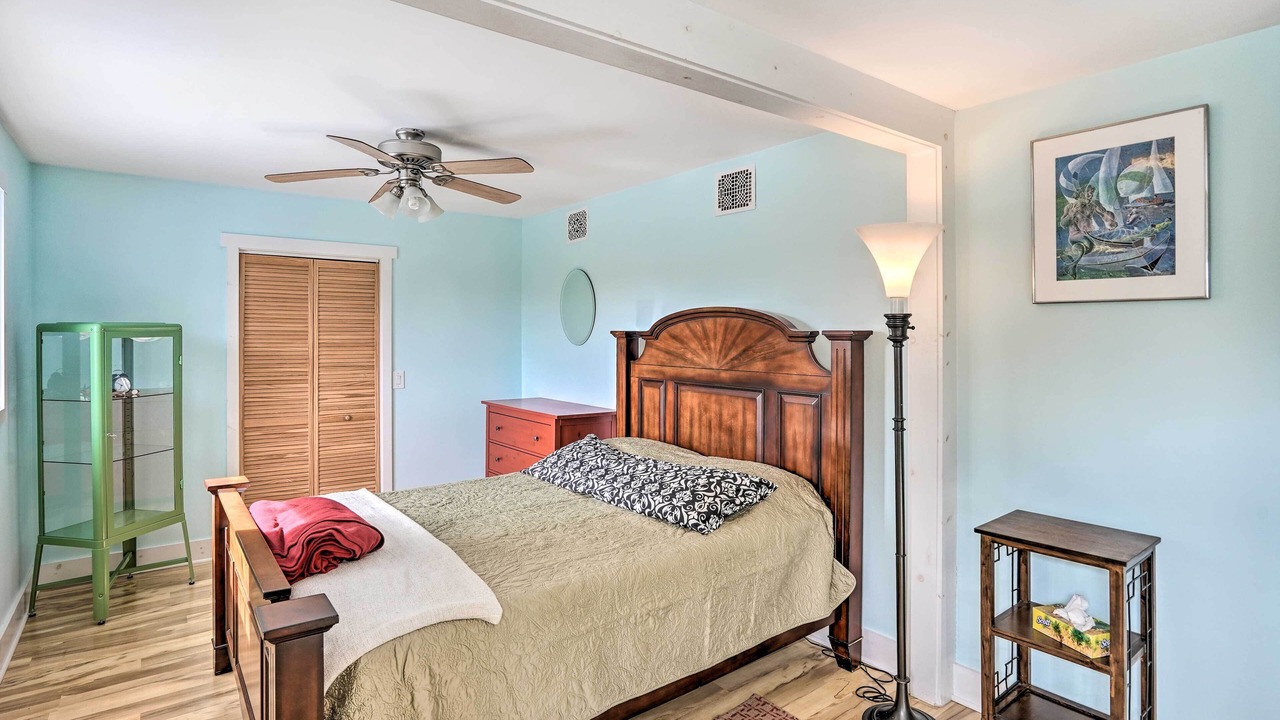 Photo of Bedroom in Edgewood
