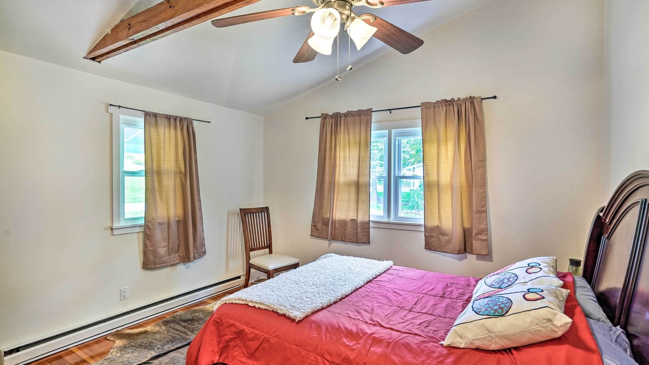 Photo of Bedroom in Edgewood