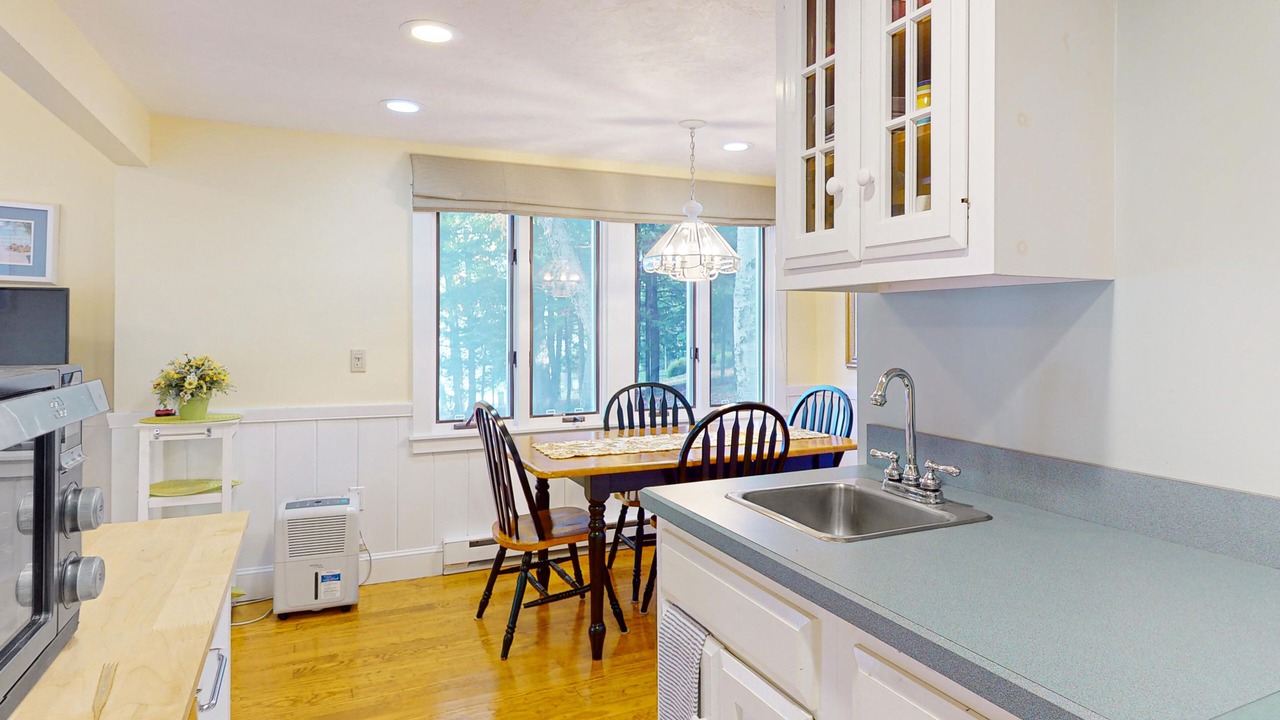 Photo of Kitchen in Moultonborough