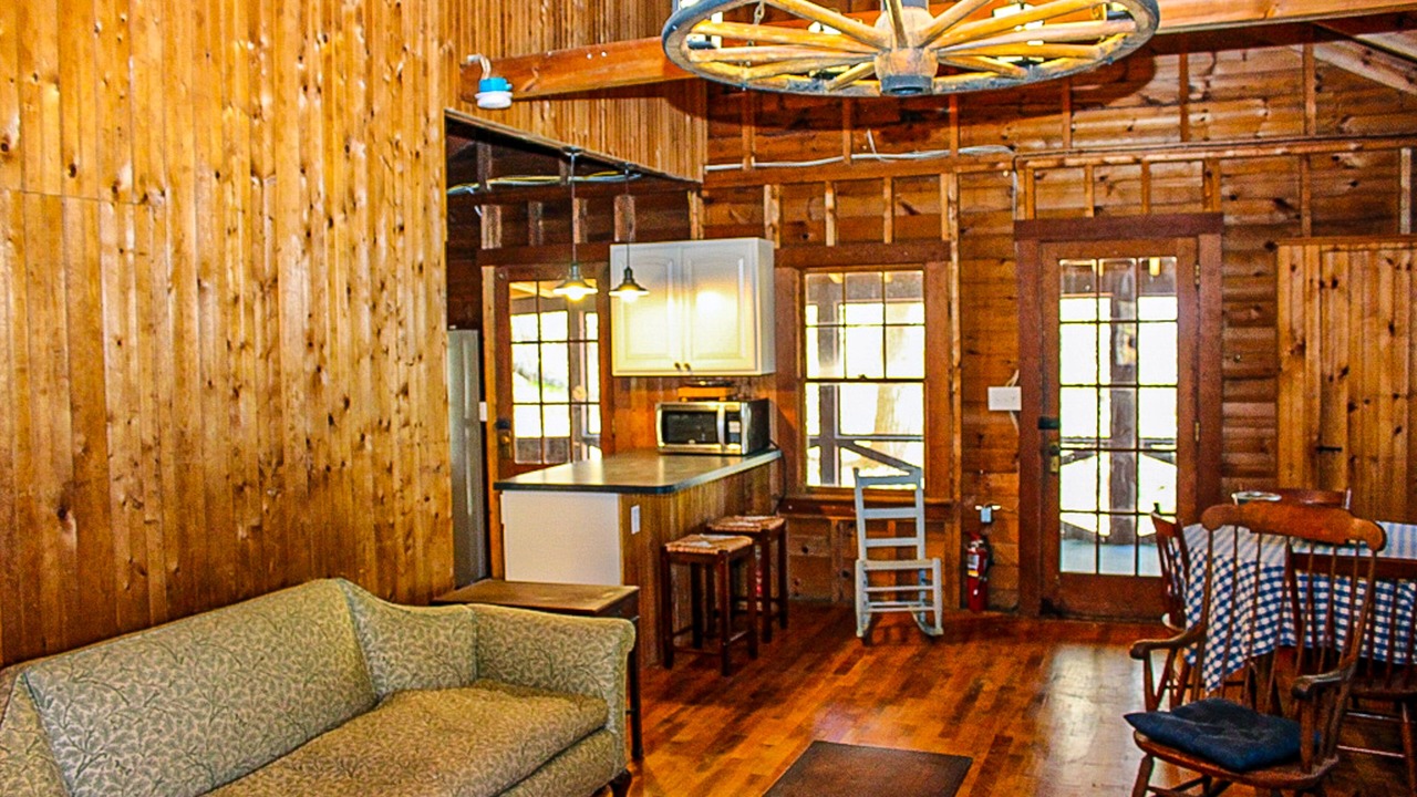Photo of Livingroom in Moultonborough