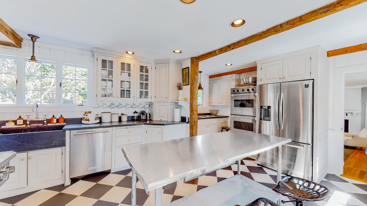 Photo of Kitchen in Mid-Coast and Islands
