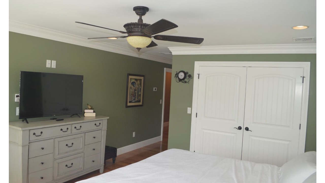 Photo of Bedroom in Alton Bay