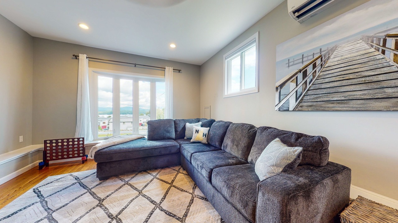 Photo of Livingroom in Gilford