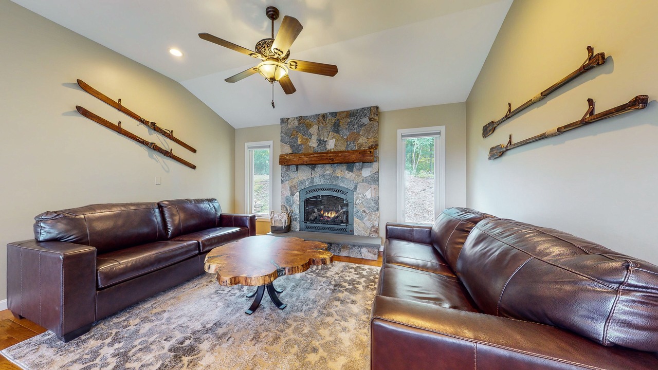 Photo of Livingroom in Gilford