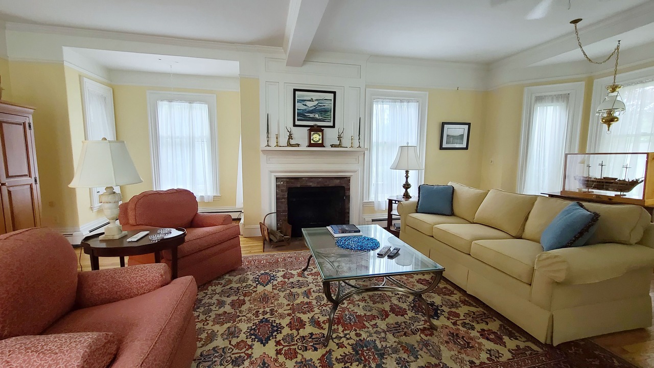 Photo of Livingroom in Wellfleet
