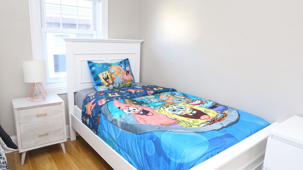 Photo of Bedroom in Ashmont