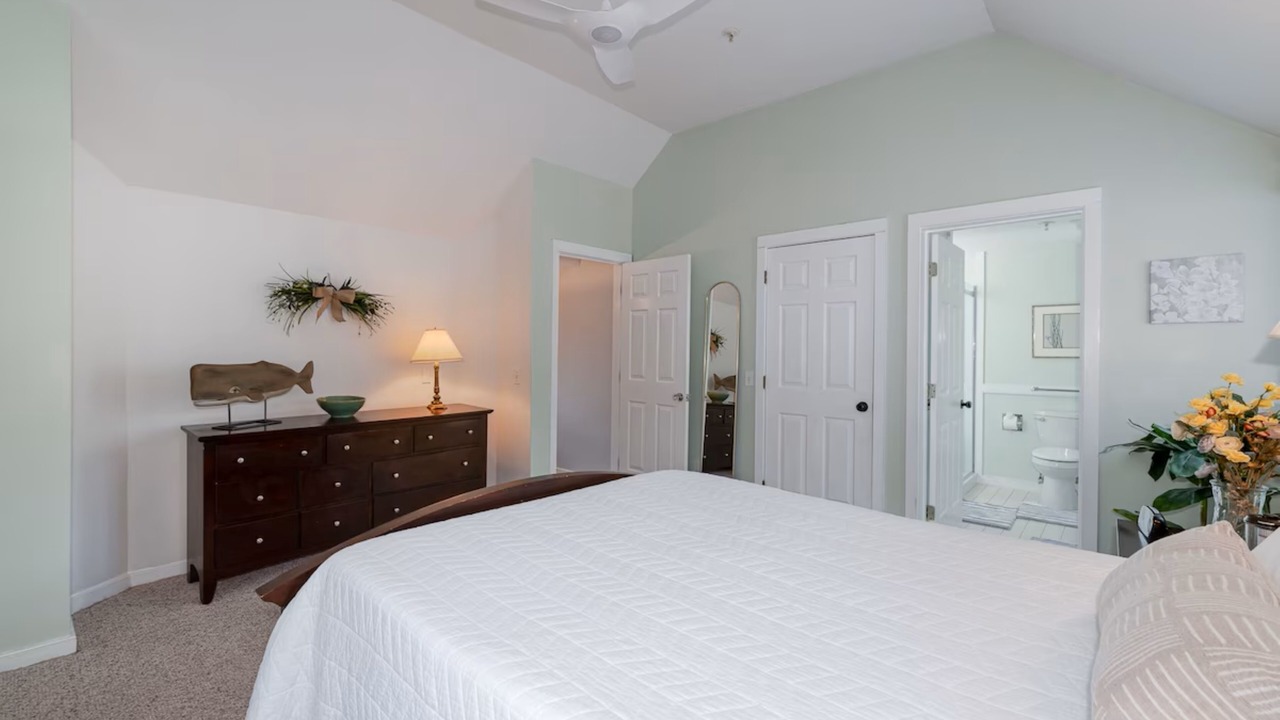 Photo of Bedroom in Mews Village